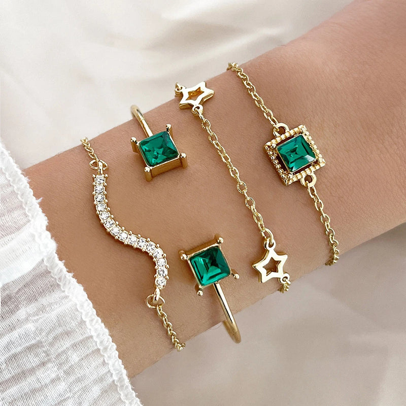Conjunto de 4 peças de pulseiras de metal com imitação de cobra e strass